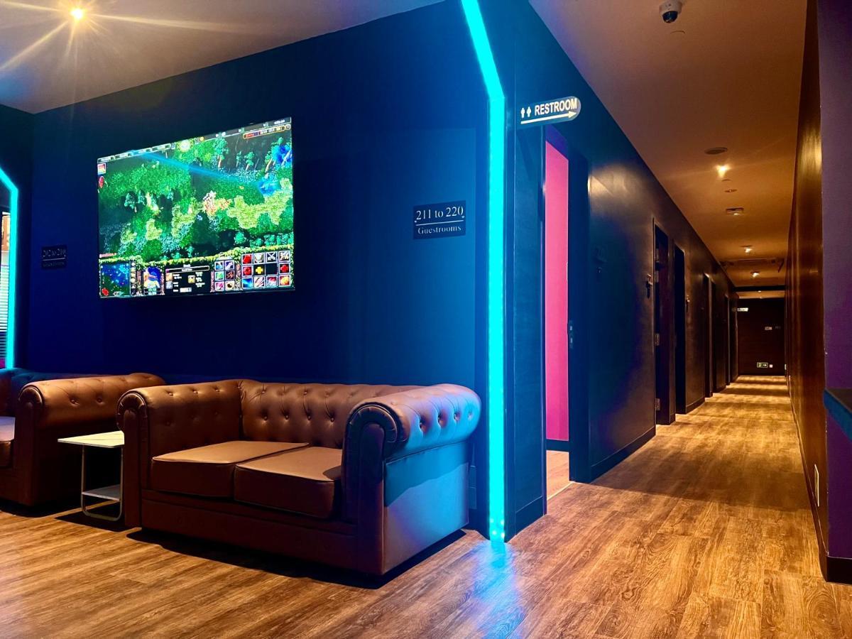 Arena Esports @ Orchard Hotel Сингапур Екстериор снимка